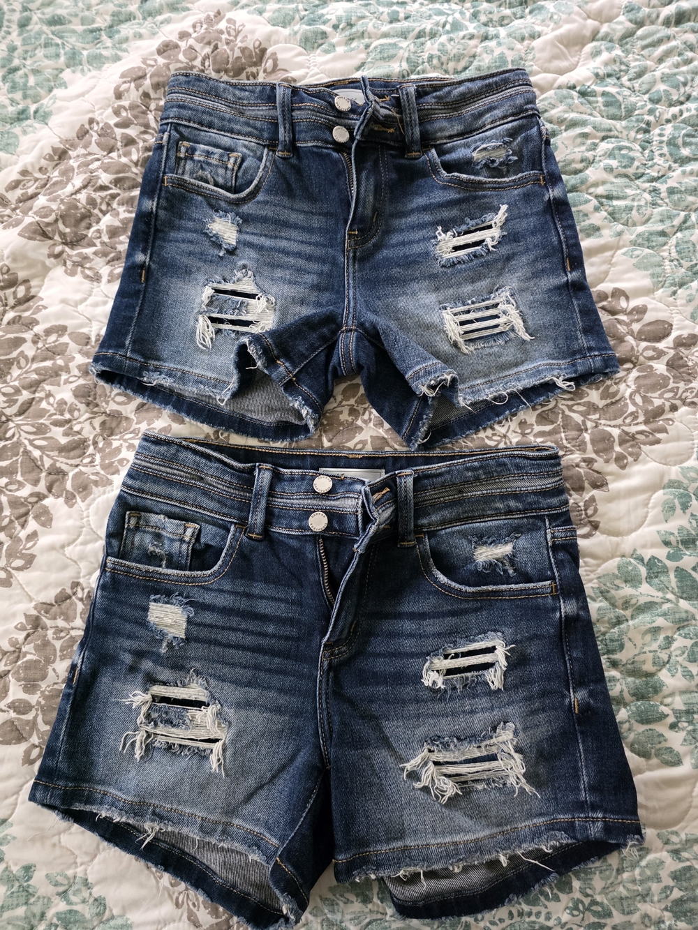 2 Pair Of Buckle-Kancan Signature Mid-Rise Dark Wash Jeans
